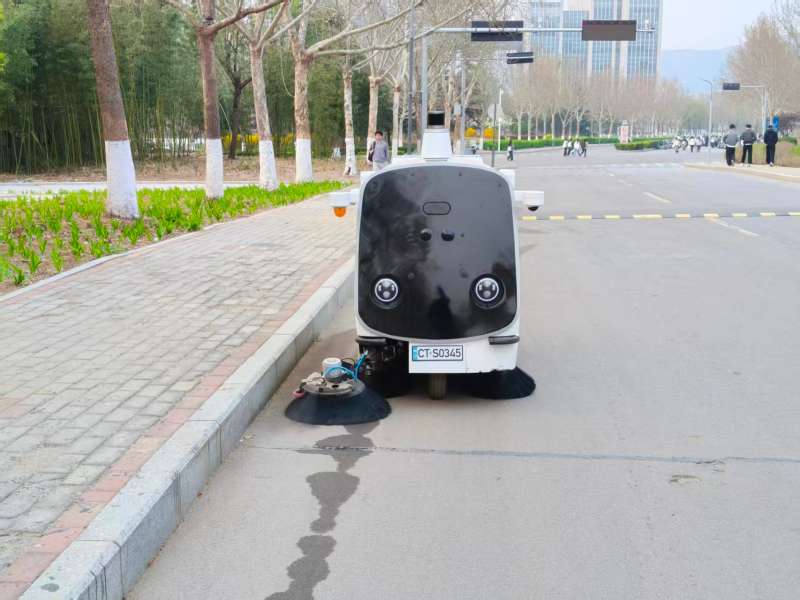 小安派工谈机器人交付运维：智能设备全生命周期部署实施要点