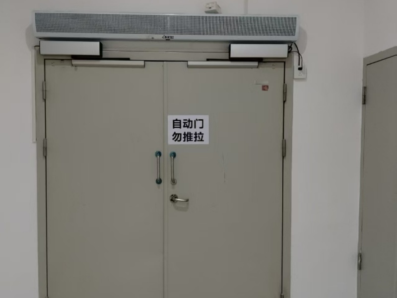 洁净室开门机怎么装？小安派工特种门控施工要点