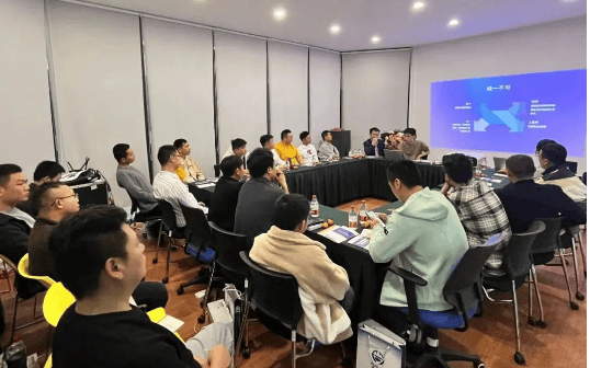 数字转型·智联未来 ▏小安荣幸受邀参加海康威视&企业微信联合产品发布会